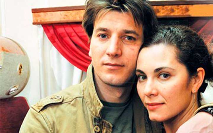 Актер Александр Устюгов