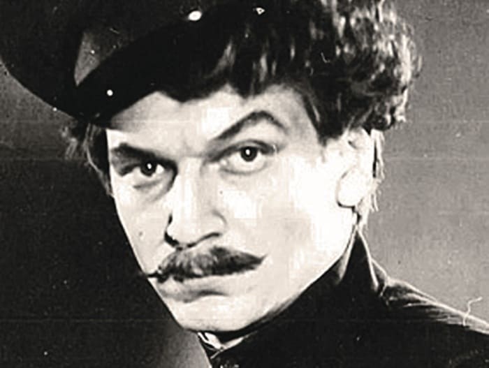 Аристарх Ливанов в роли Григория Мелехова | Фото: retrospectra.ru