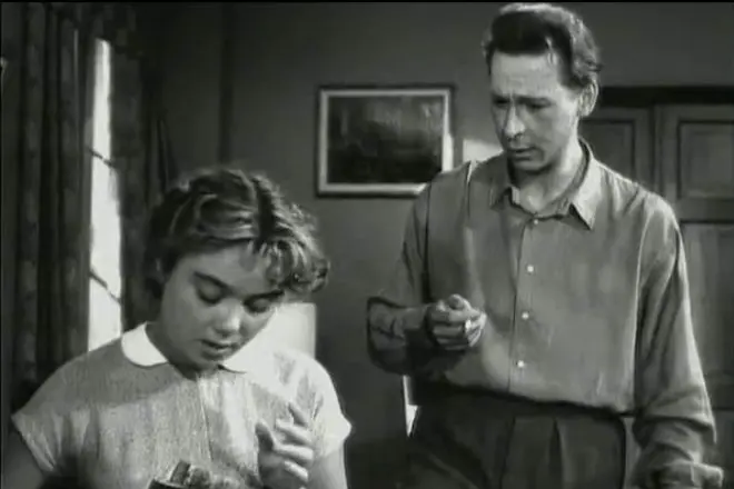 Нина Дорошина и Олег Ефремов (фильм «Рядом с нами»)