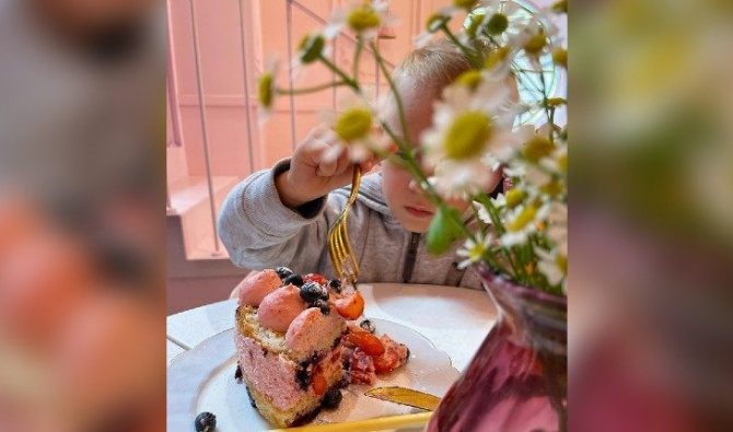 Сын Анны Кошмал