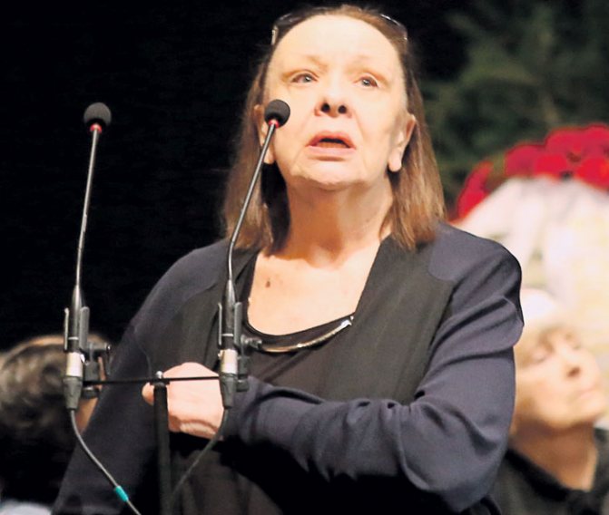 Вдова Сергея Юрского Наталья Тенякова со сцены рассказала о подруге